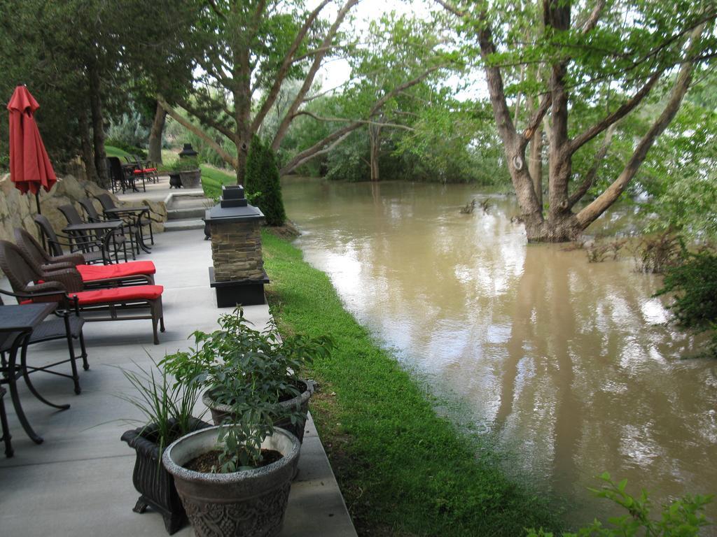River Terrace Inn Грийн Ривър Екстериор снимка