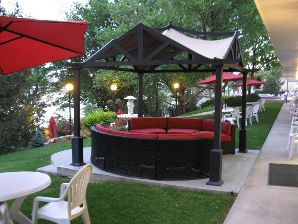 River Terrace Inn Грийн Ривър Екстериор снимка